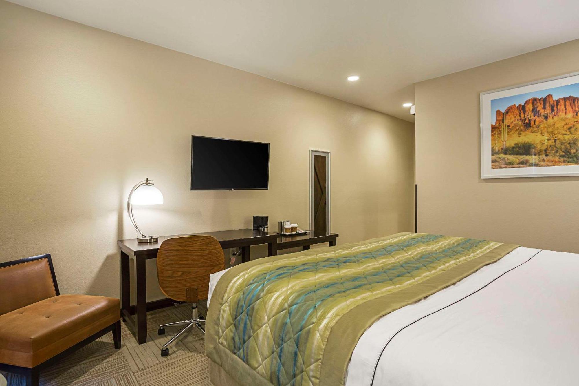 The At Sunland Park Casino El Paso, Ascend Collection Hotel
