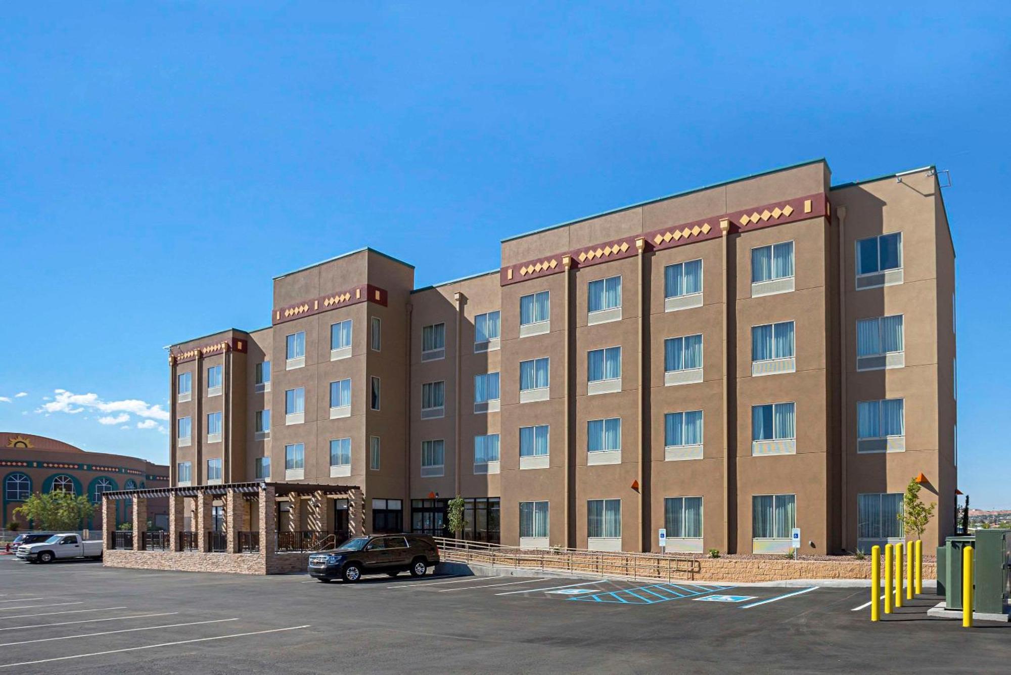 The At Sunland Park Casino El Paso, Ascend Collection Hotel
